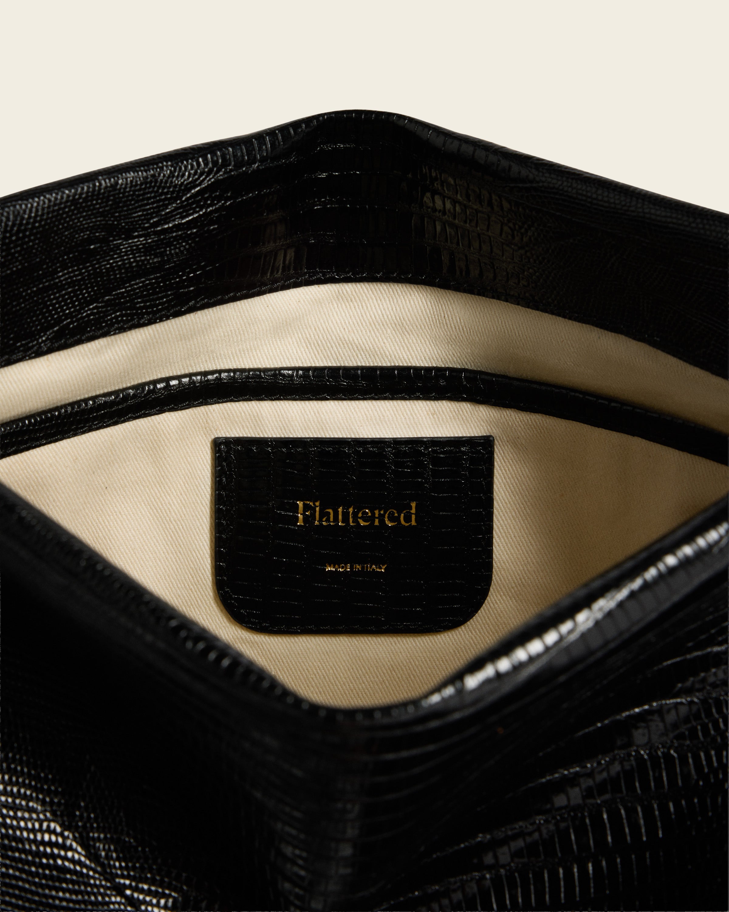 Clay Clutch Leather - Lizzard Black – Flattered