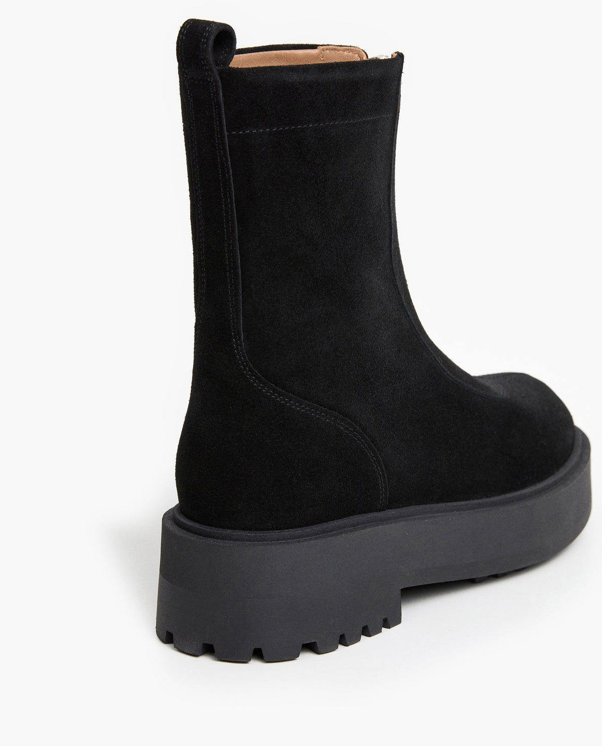 Alma Suede Black
