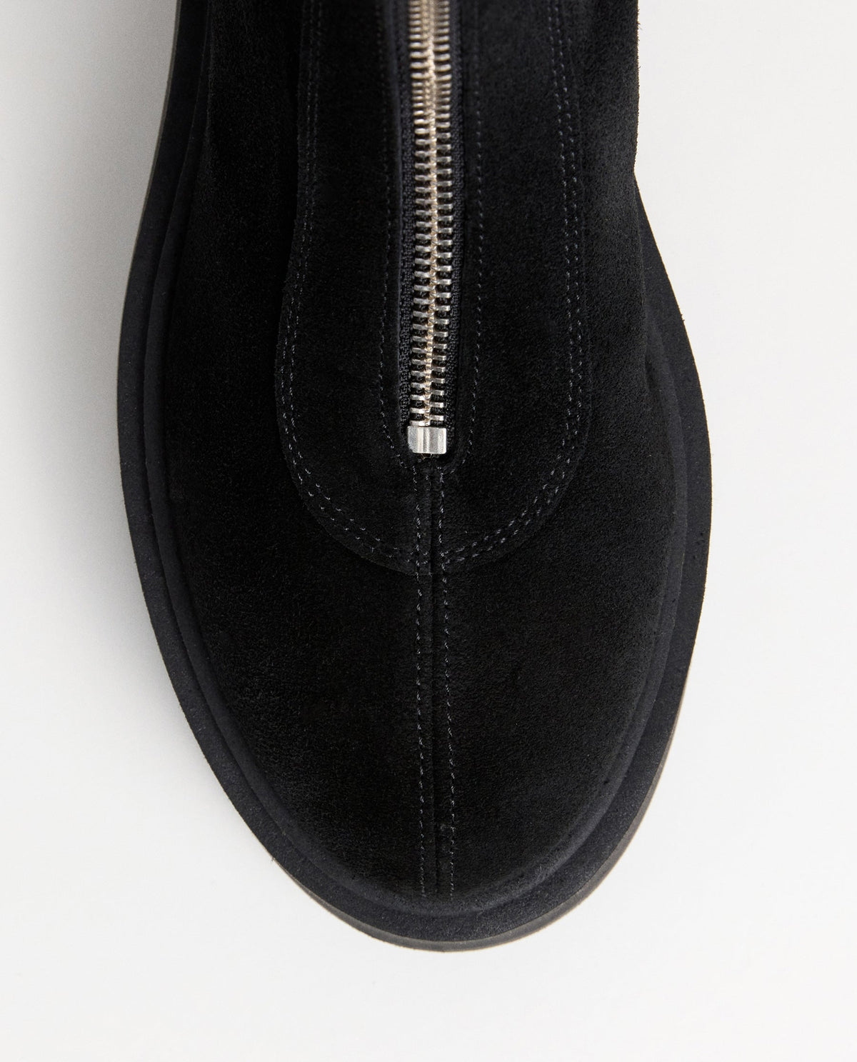 Alma Suede Black
