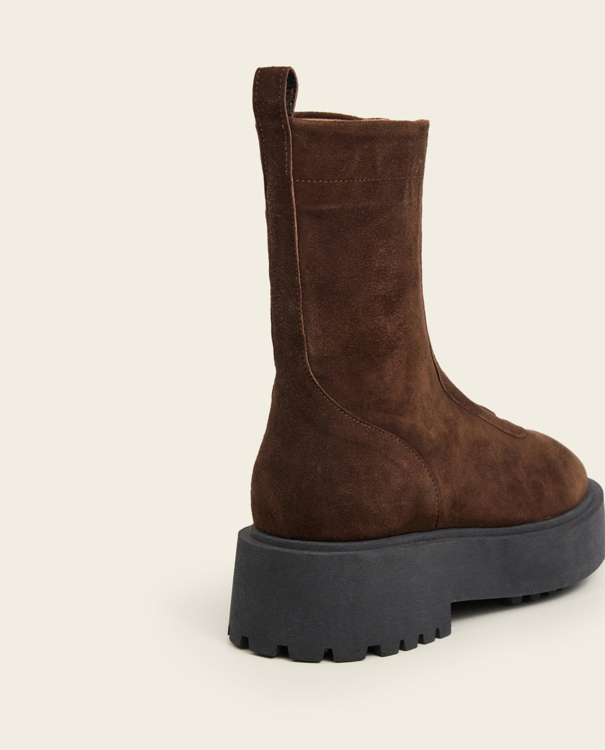 Alma Suede Brown