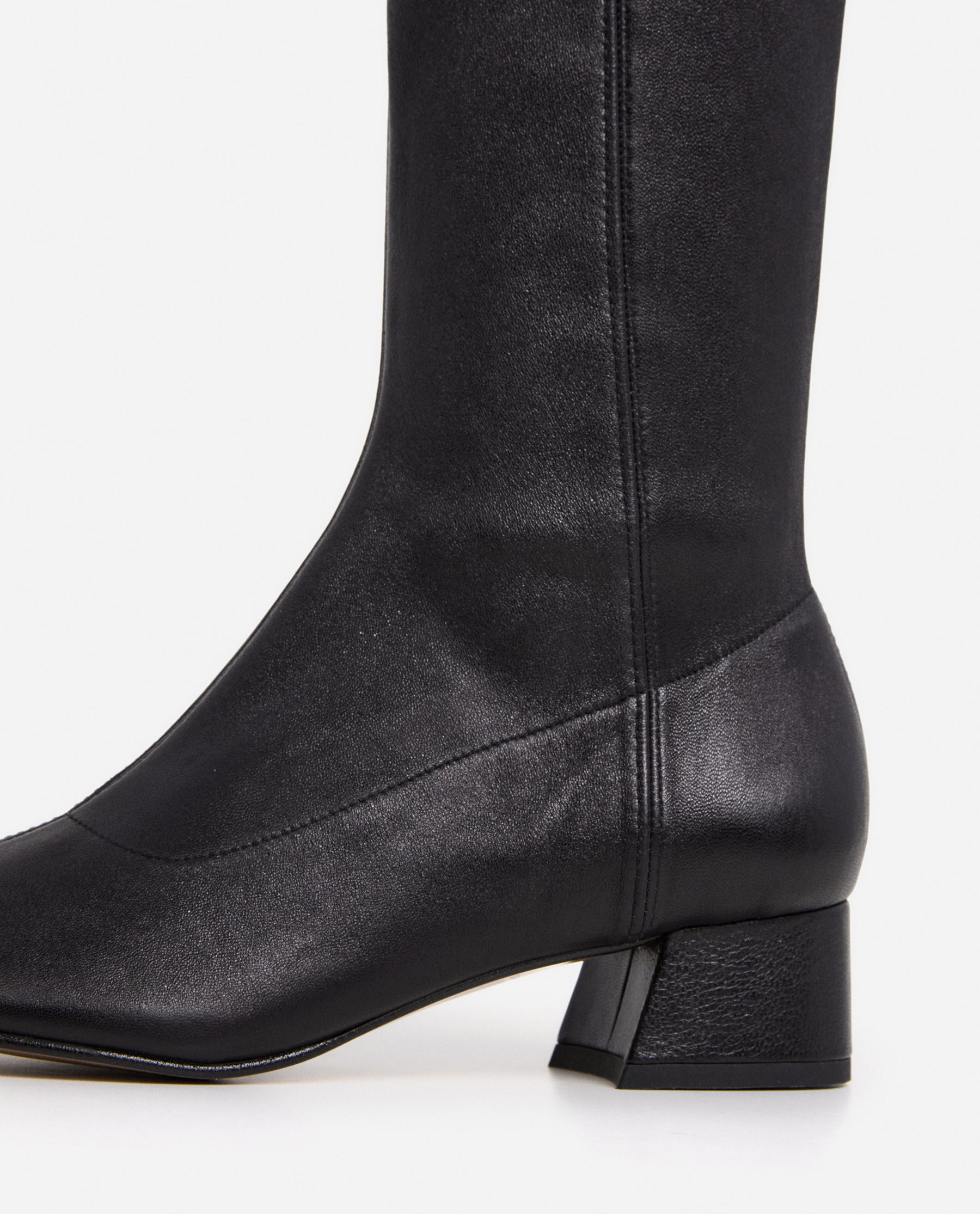 Eden Leather Black