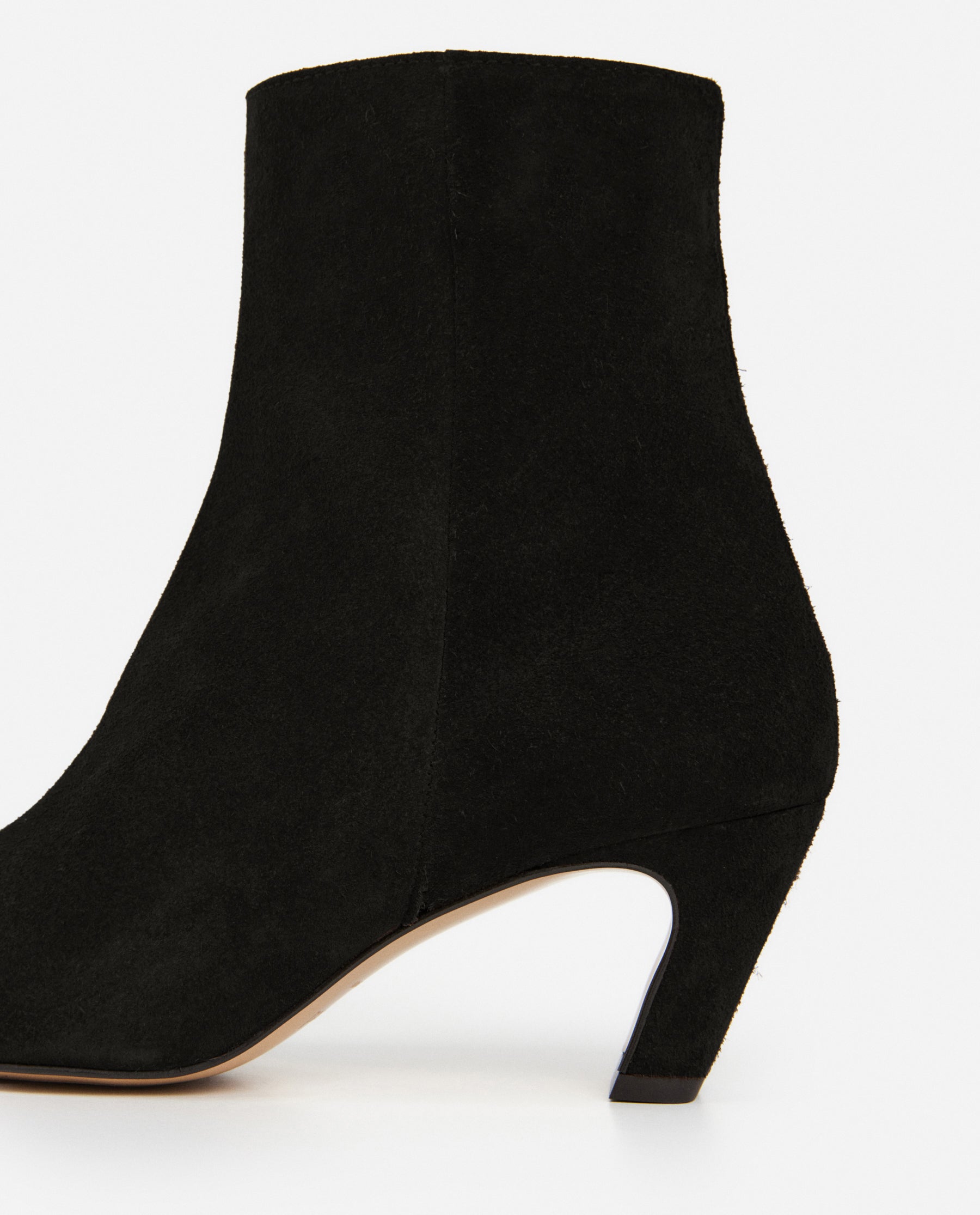 Xena Suede Black