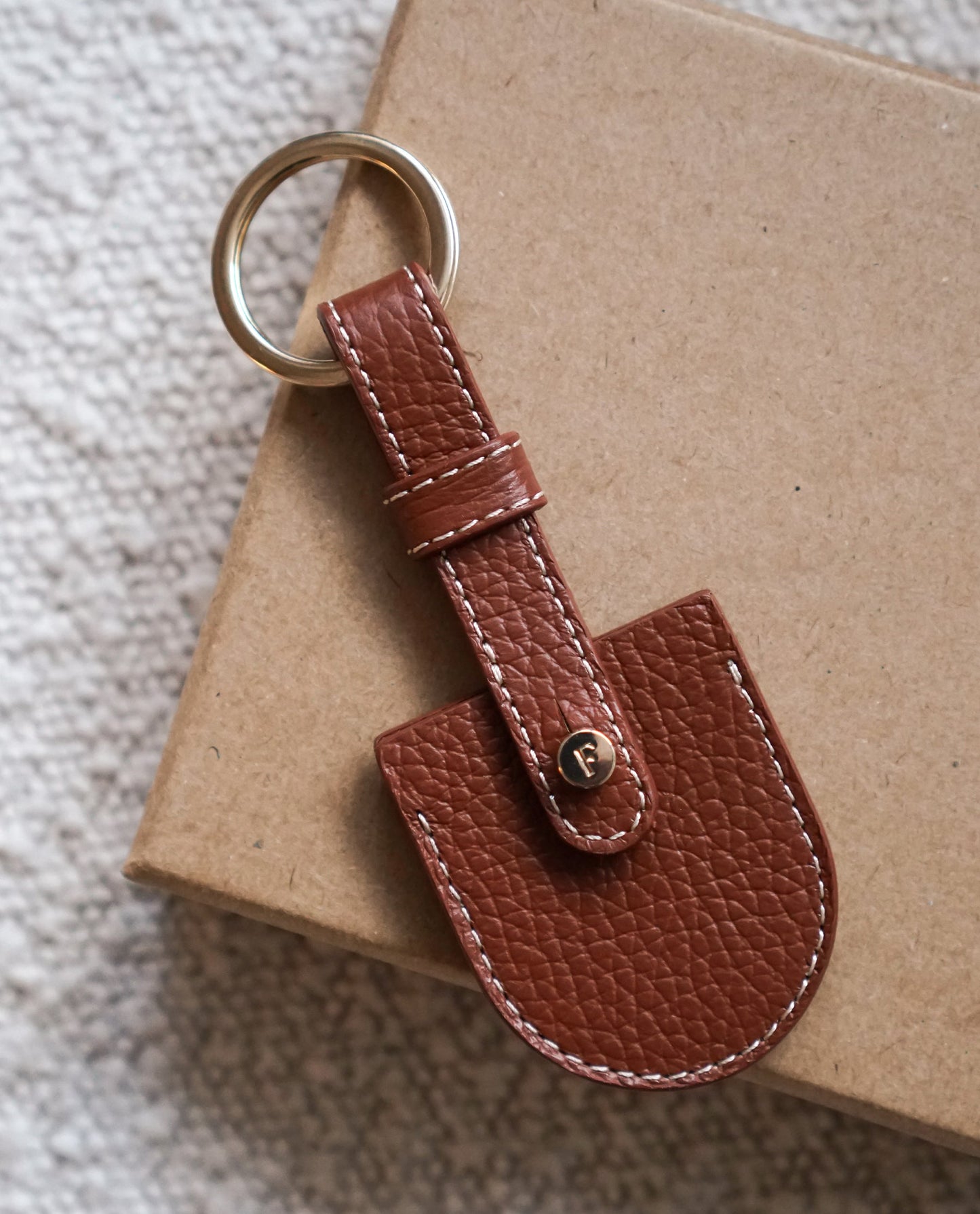 Airy Keyring Leather Cognac